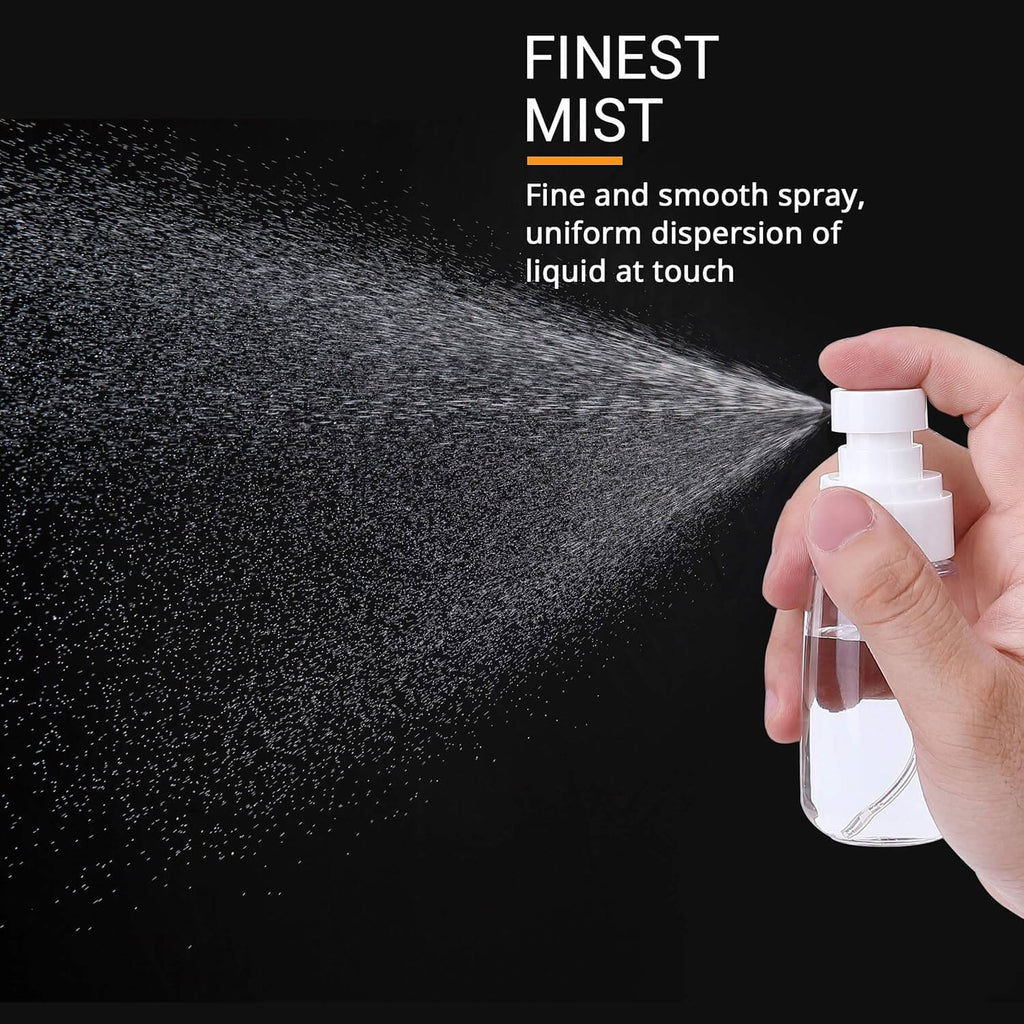 Jovyx MiniMist – Navulbare Reisspray in gebruik, met fijne en gelijkmatige nevelverstuiving.